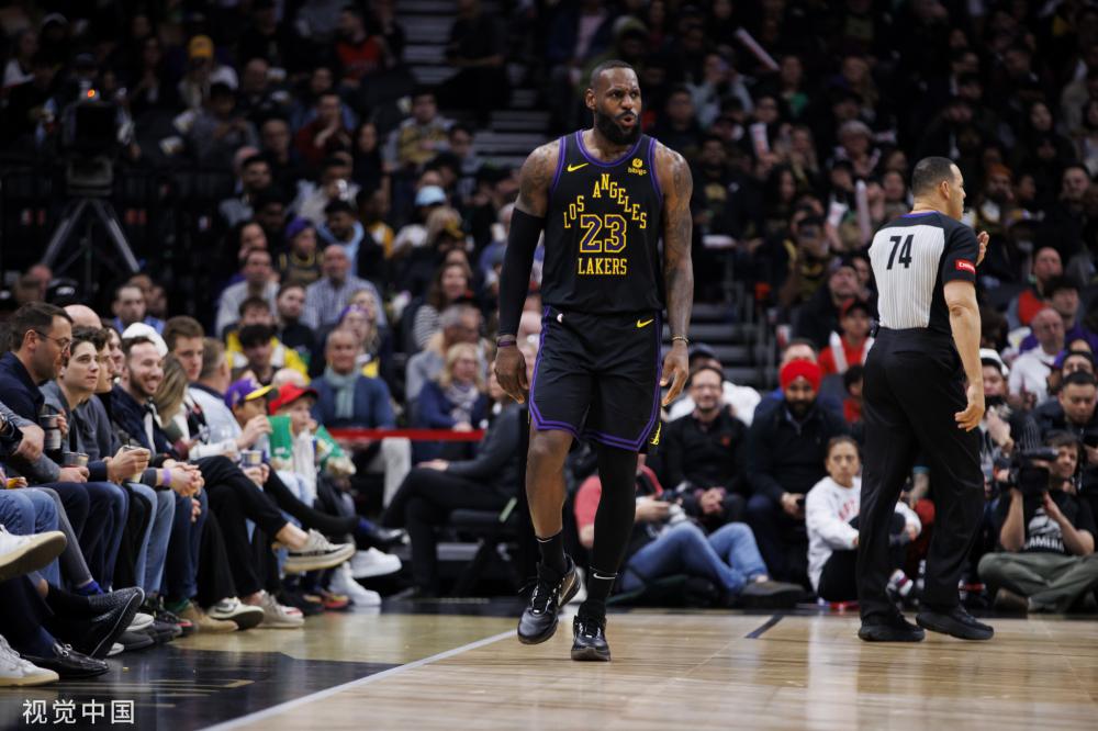 比赛精彩瞬 比赛精彩瞬