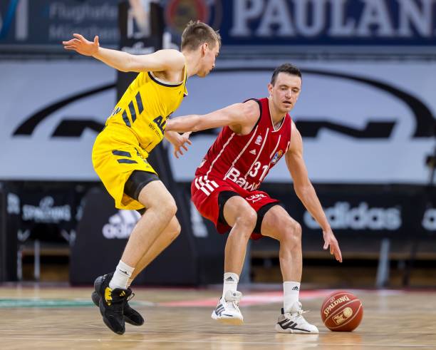 这些案例和 这些案例和