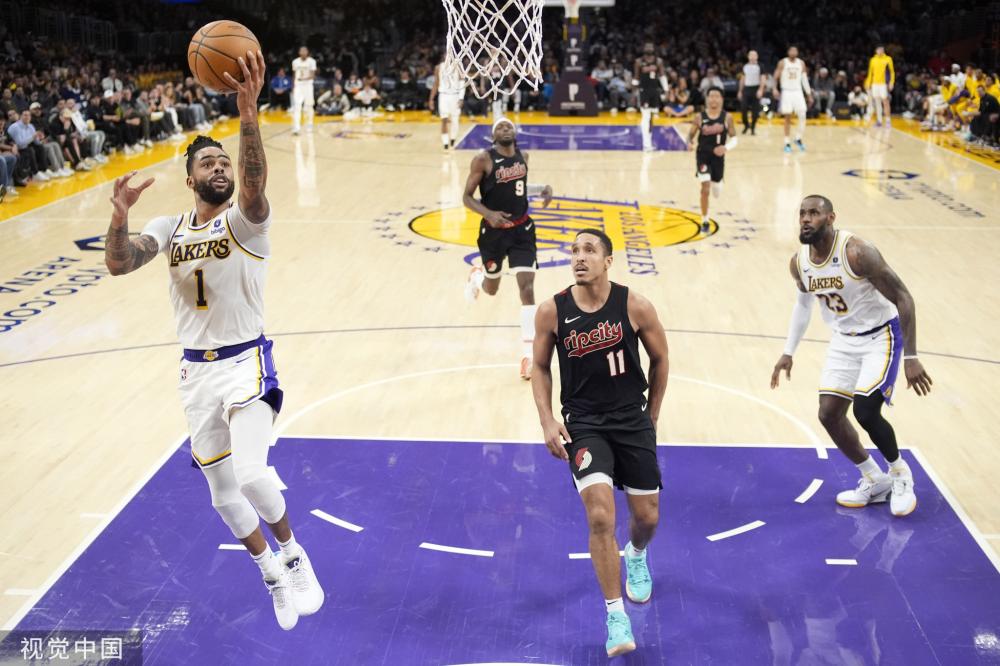 综合素质的 综合素质的