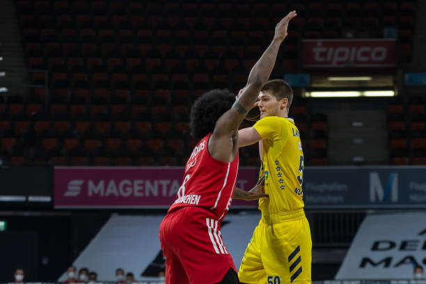 穆里尼奥多 穆里尼奥多