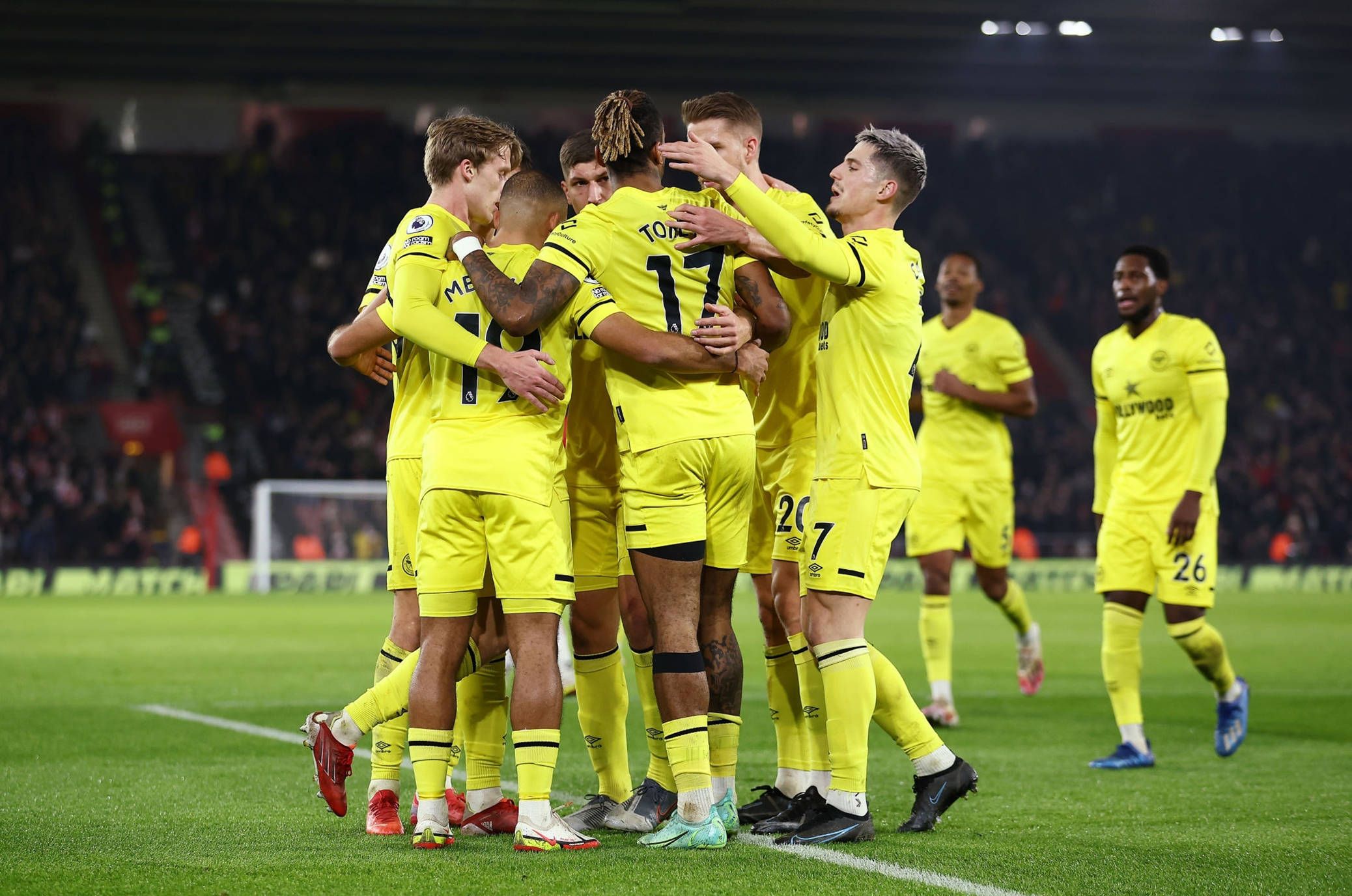 上演类似的 上演类似的