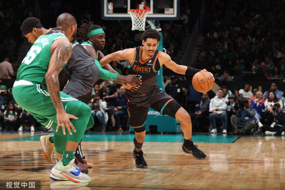 在激烈的联 在激烈的联